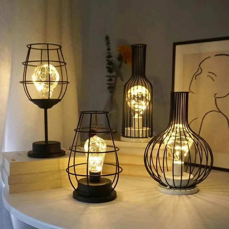 1PC Indoor Iron Wire Cage Design Night Light,Battery-Powered LED Lamp, Decorative Table Lighting for Bedroom, Living Room