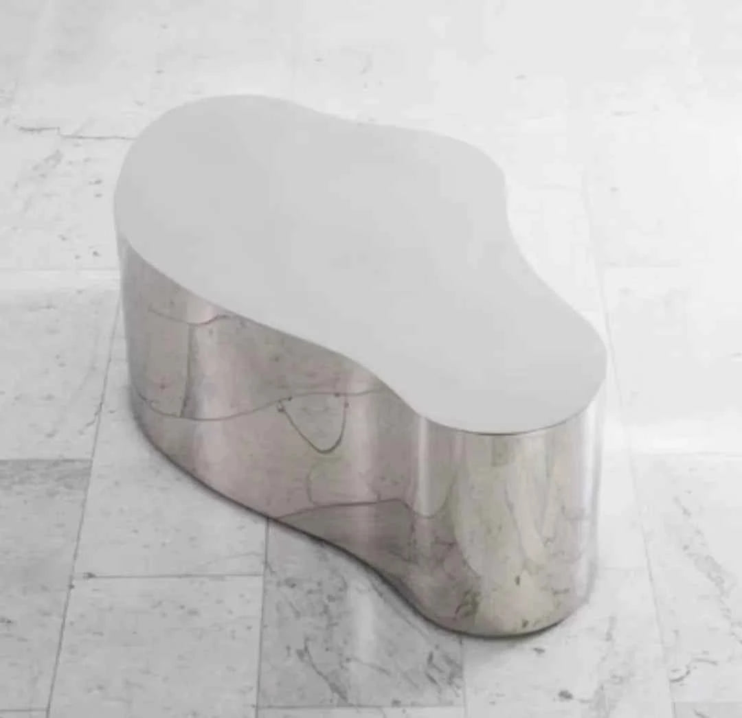 Metal Industrial Coffee Table Aesthetic Unique Minimalist Designer Side Table Modern Luxury Mesa Auxiliar Postmodern Furniture