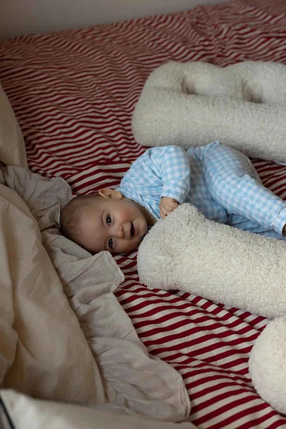 26 English Letters Throw Pillows Home Bed Sofa Cushion Seat Pillow Car Pillow DIY Valentine's Day Wedding Decoration Props 방석