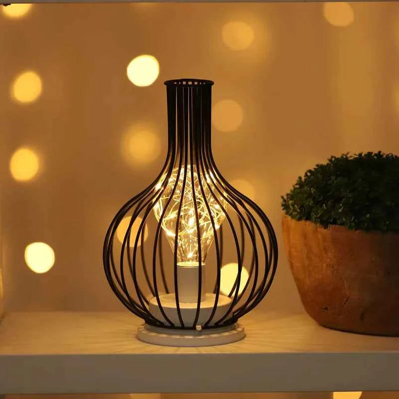 1PC Indoor Iron Wire Cage Design Night Light,Battery-Powered LED Lamp, Decorative Table Lighting for Bedroom, Living Room