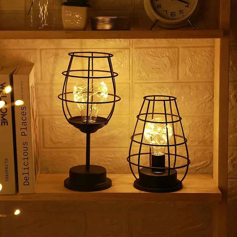 1PC Indoor Iron Wire Cage Design Night Light,Battery-Powered LED Lamp, Decorative Table Lighting for Bedroom, Living Room