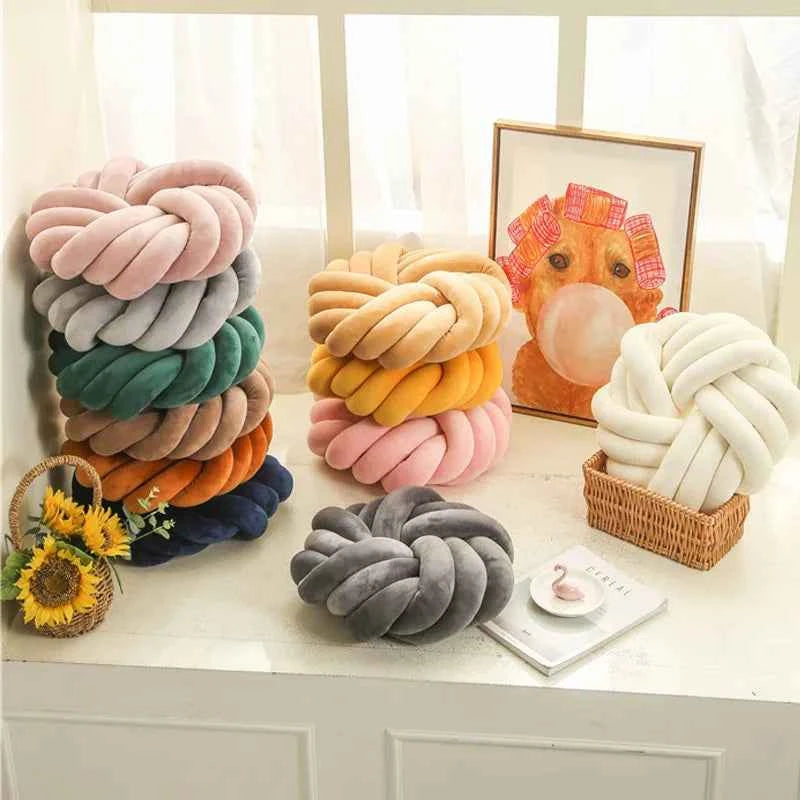 Cream Coffee Knot Pillow Ball Large Decorative Throw Pillows Velvet Round Knotted Pillow for Home Bed Room Couch Decor Office